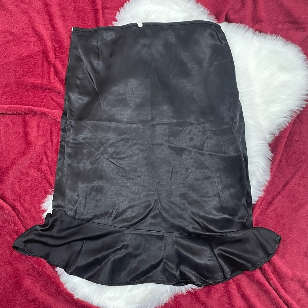 XL Black Satin Midi Skirt w/ Ruffle Trim